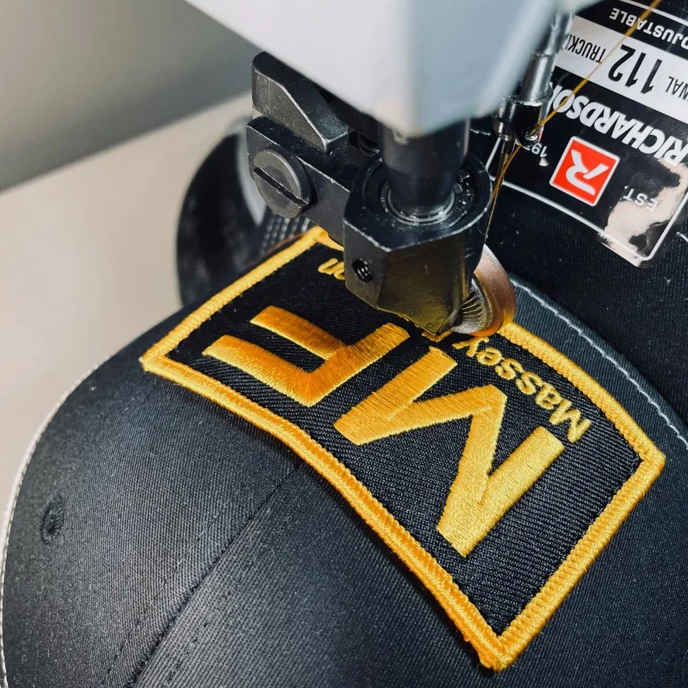 Massey Ferguson Vintage Patch Hat - Black & White Richardson 112 Trucker Cap - Picture 7 of 7